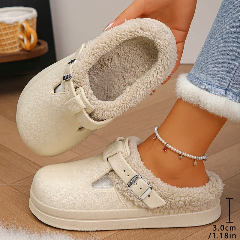 🔥 𝑫𝑬𝑹𝑵𝑰𝑬𝑹 𝑱𝑶𝑼𝑹 𝑫𝑬 𝑺𝑶𝑳𝑫𝑬𝑺-𝟖𝟎% ✨Sabots Fourrés à Boucle – Doux, Chauds et Ultra-Confortables